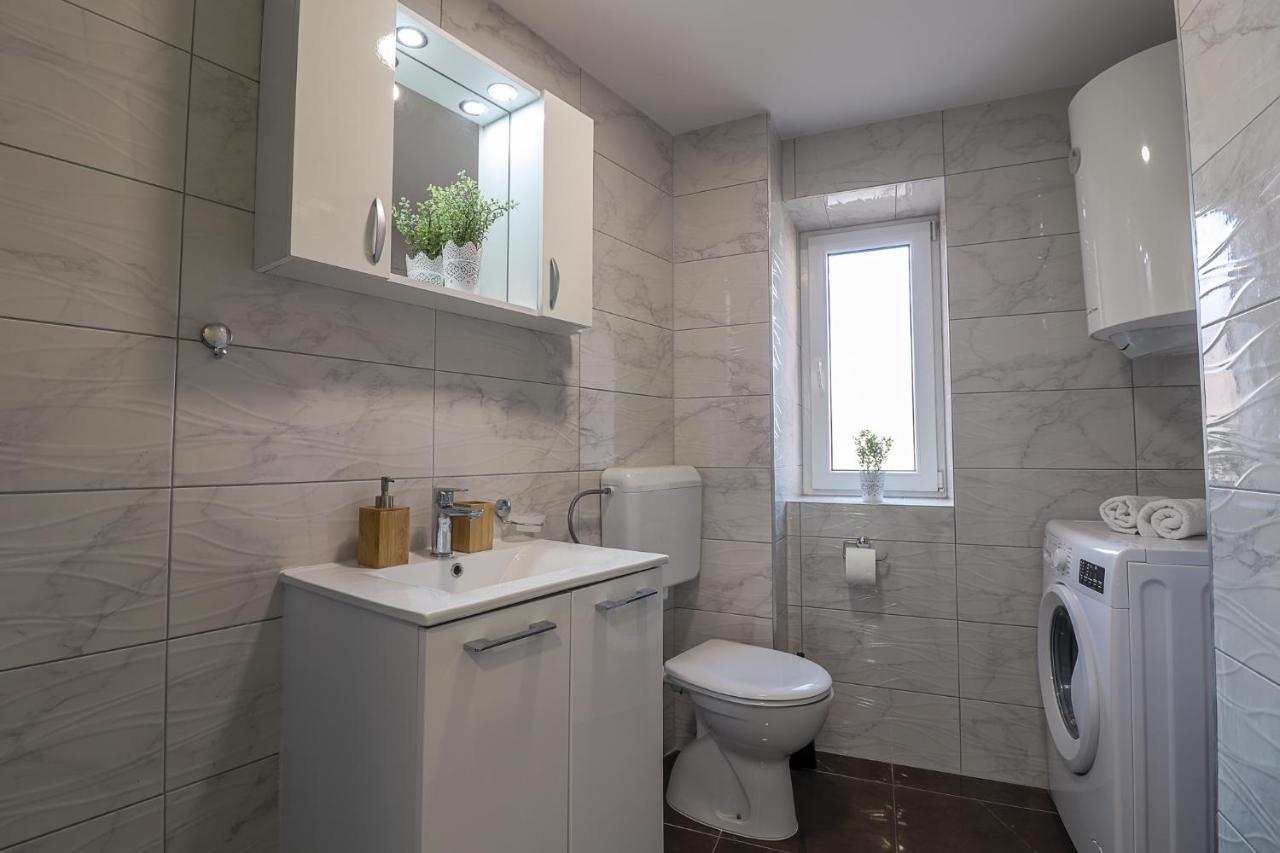Apartman Juraj I Matej Vrsar Buitenkant foto