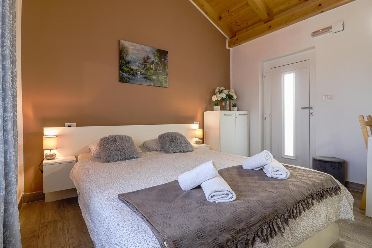 Apartman Juraj I Matej Vrsar Buitenkant foto