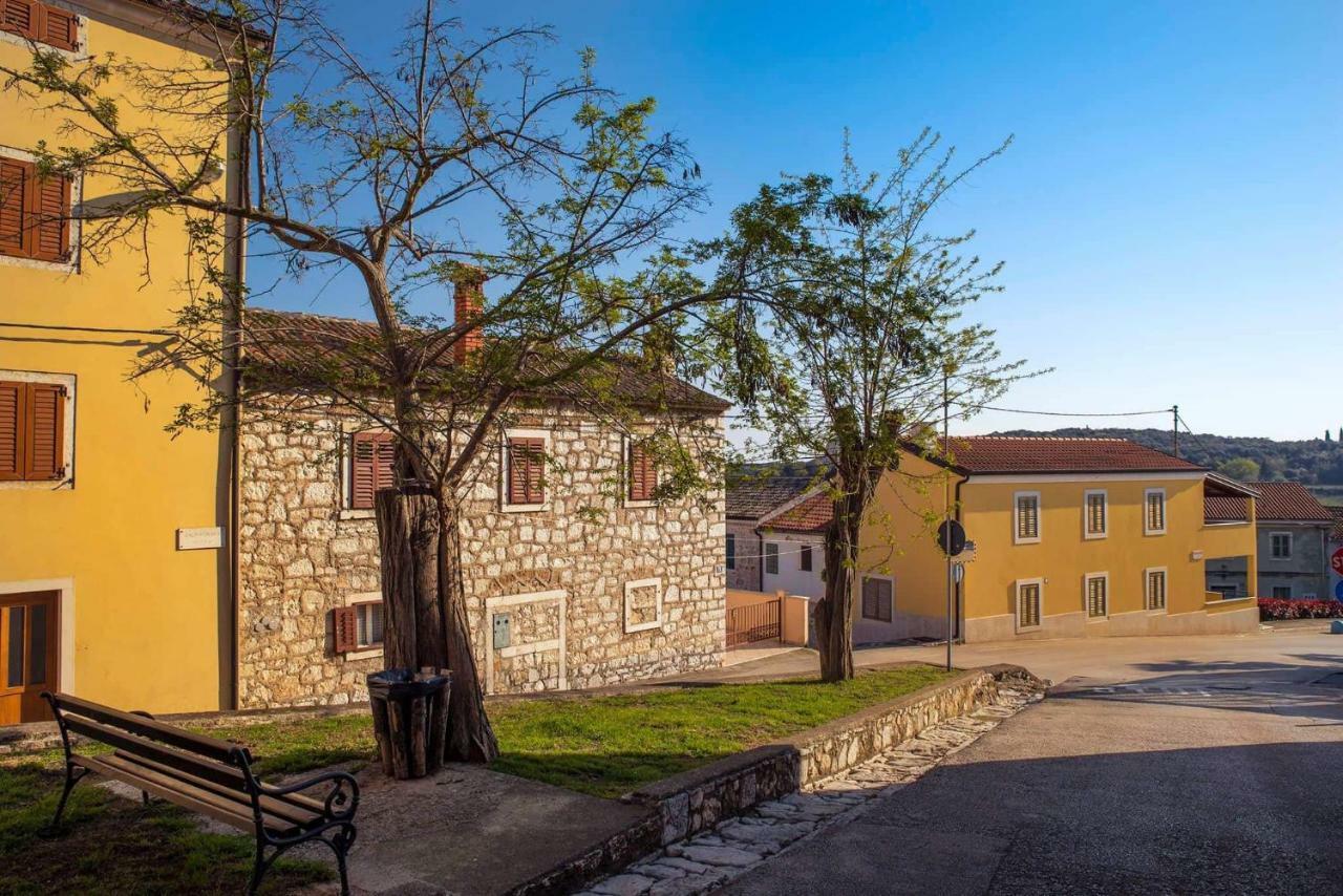Apartman Juraj I Matej Vrsar Buitenkant foto